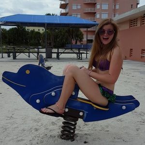 Meet your Posher, Joanna